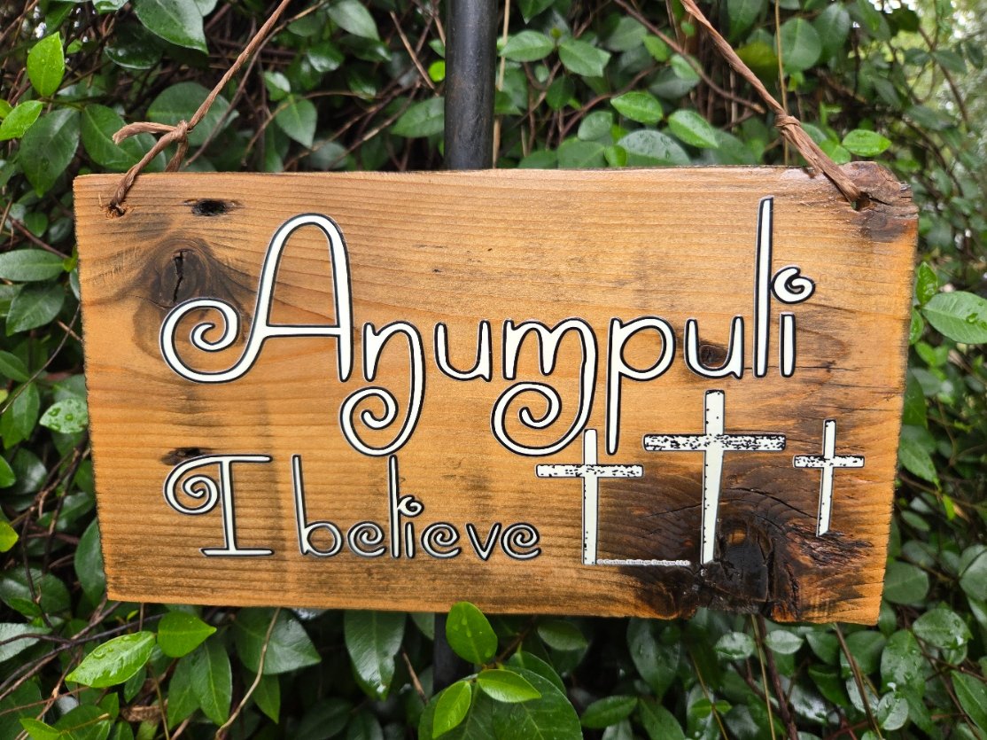 Anumpuli - Reclaimed wood sign